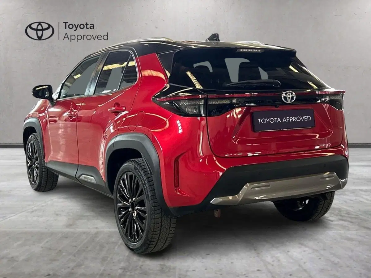 Toyota Yaris Cross usata a Milano (6)