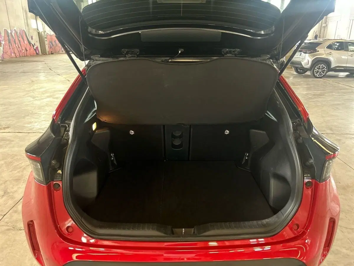 Toyota Yaris Cross usata a Milano (7)