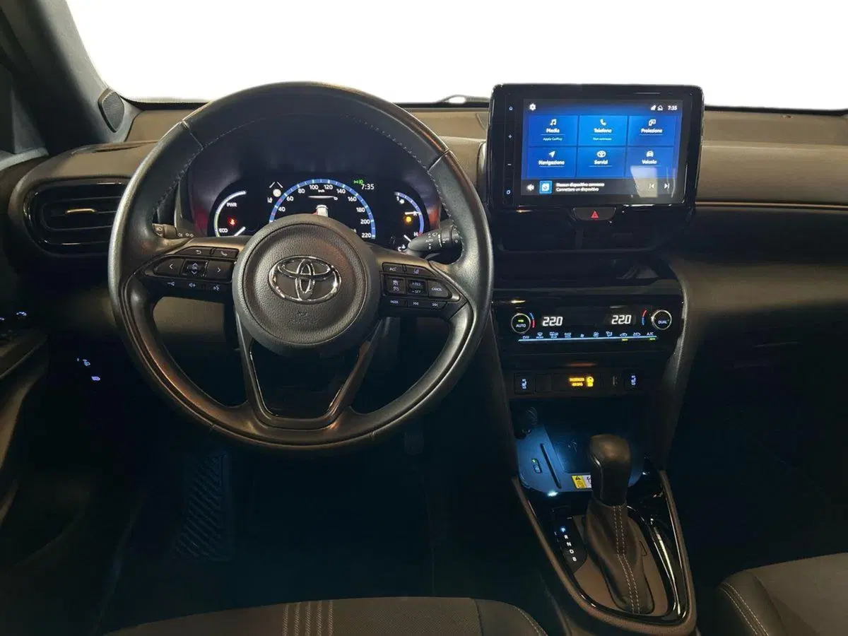 Toyota Yaris Cross usata a Milano (9)