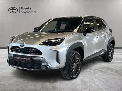 Toyota Yaris Cross 1.5 Hybrid 5p. E-CVT Adventure del 2022 usata a Milano