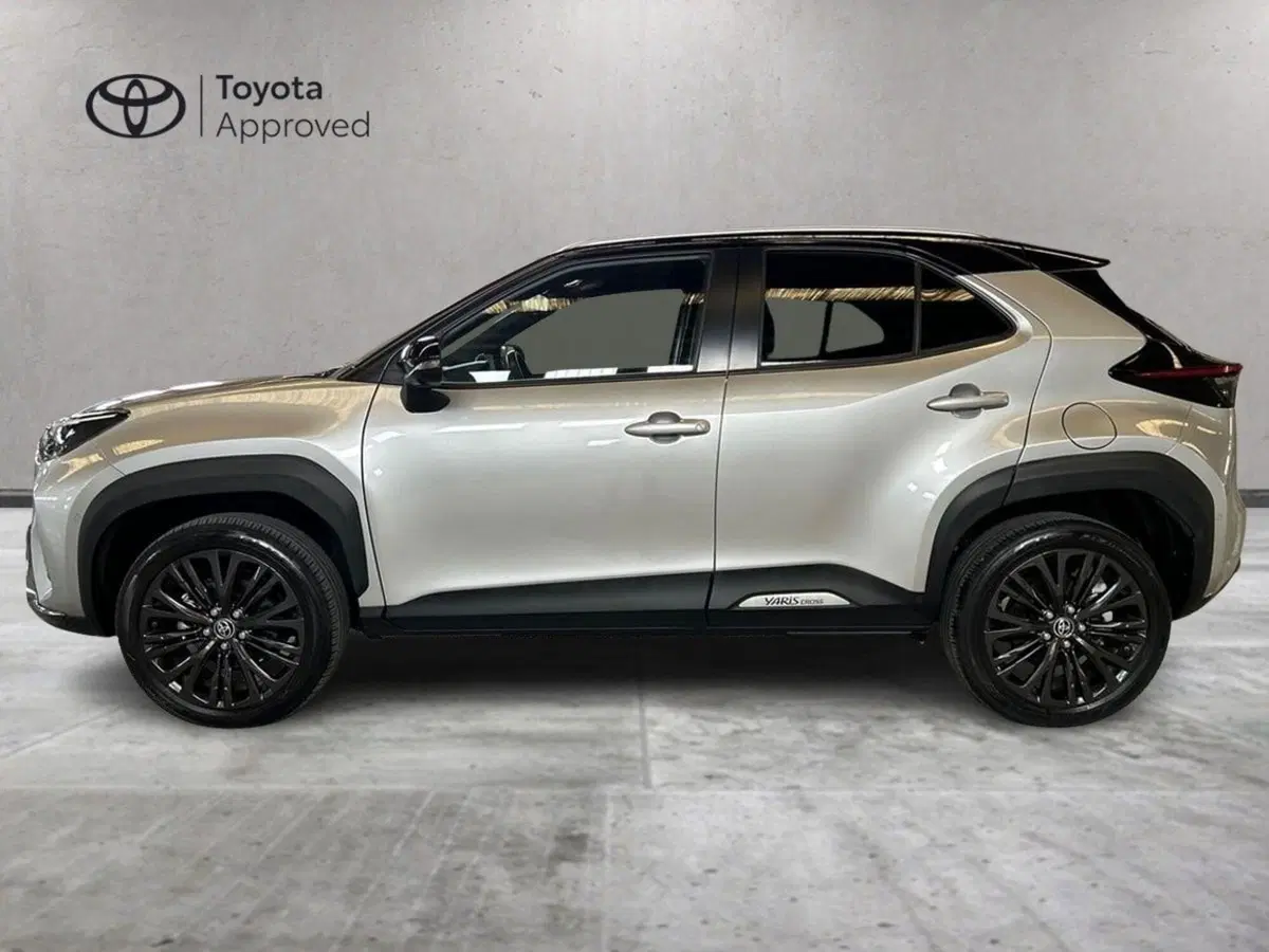 Toyota Yaris Cross usata a Milano (3)