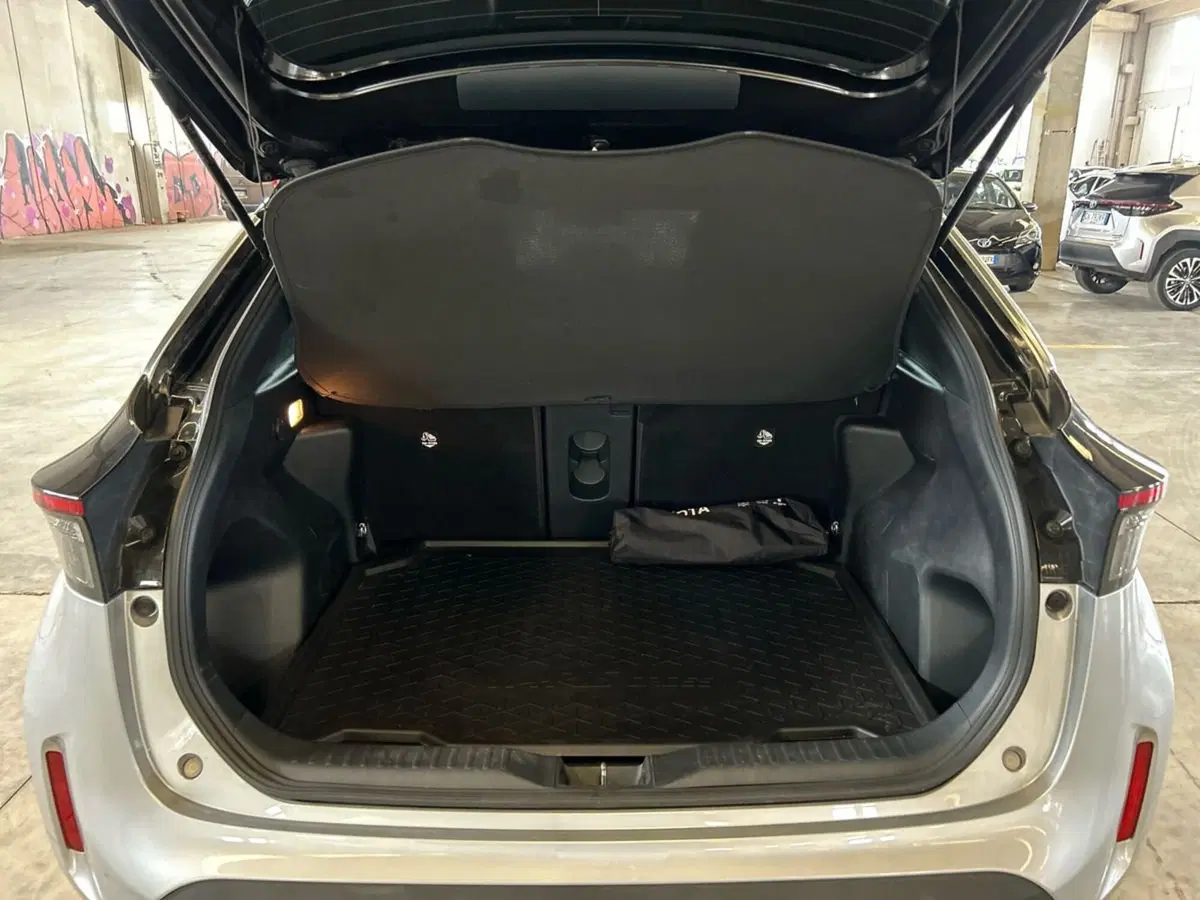 Toyota Yaris Cross usata a Milano (7)