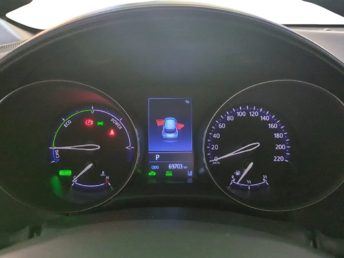 Toyota Toyota C-HR usata a Milano (13)