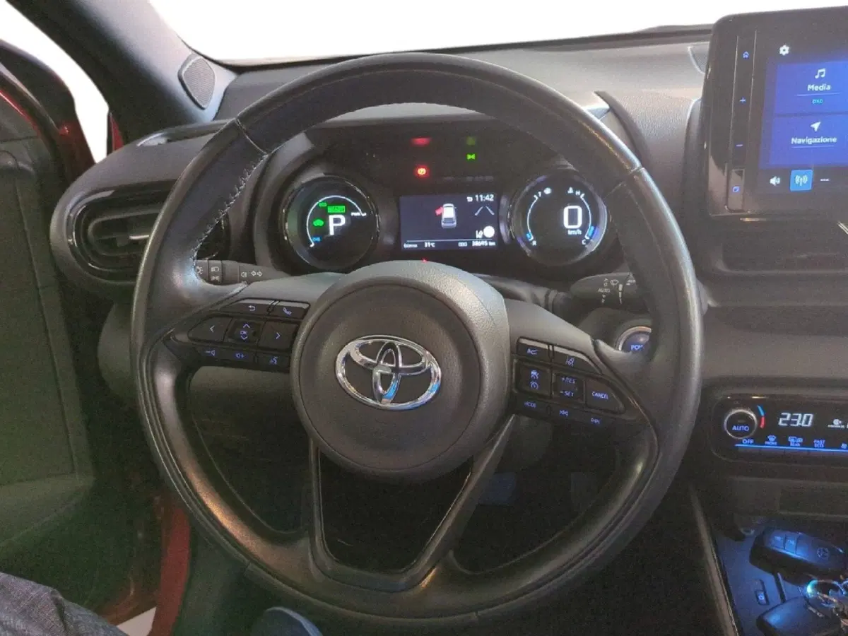 Toyota Yaris usata a Milano (16)