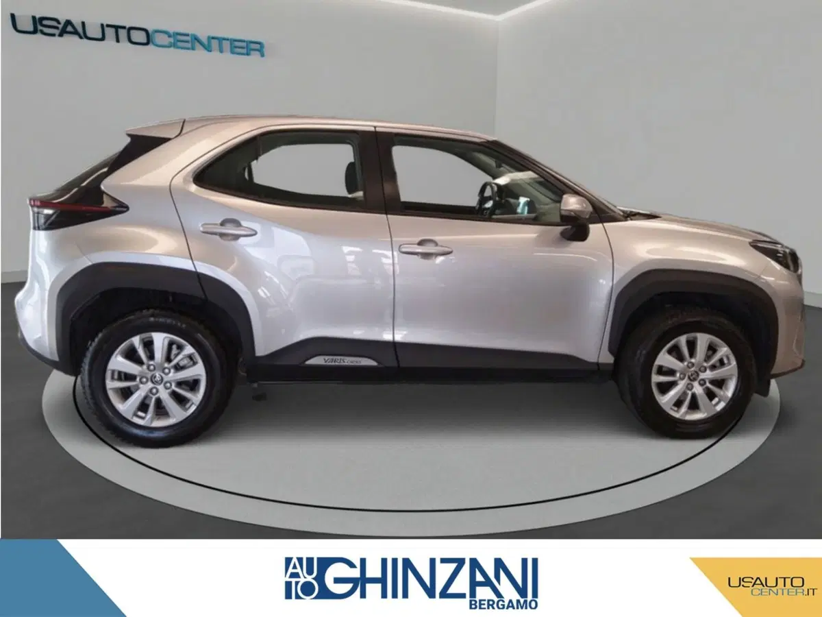 Toyota Yaris Cross usata a Bergamo (5)