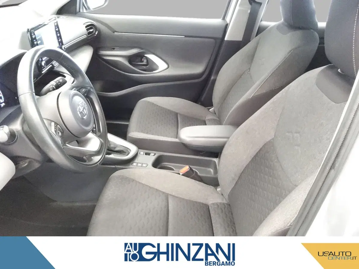 Toyota Yaris Cross usata a Bergamo (6)