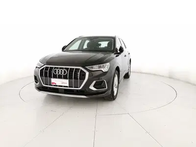 Audi Q3 40 TDI quattro S tronic Business Advanced del 2022 usata a Vasto