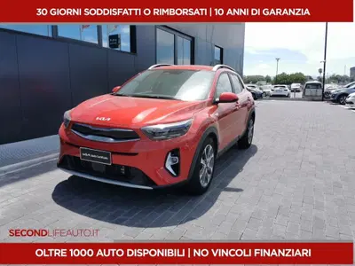 Kia Stonic 1.0 T-GDi 100 CV MHEV iMT Style del 2022 usata a San Salvo