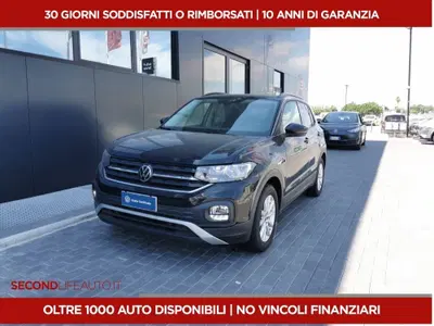 Volkswagen T-Cross 1.0 tsi Edition 95cv del 2023 usata a San Salvo