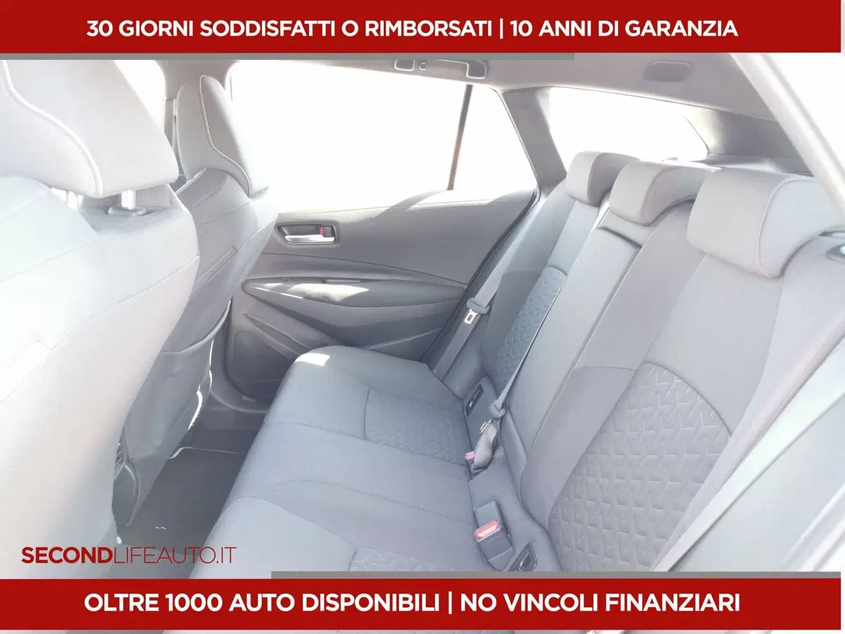 Toyota Corolla Touring Sports usata a Chieti (14)