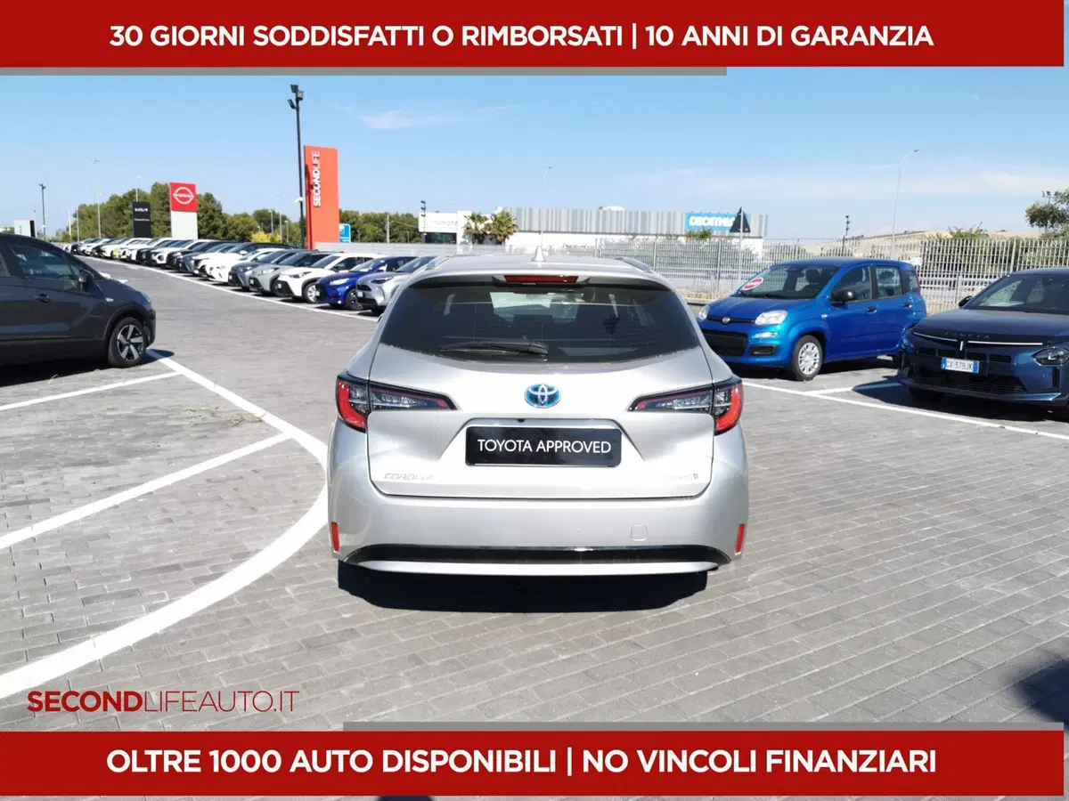 Toyota Corolla Touring Sports usata a Chieti (3)