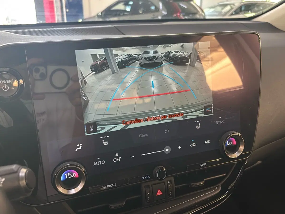 Lexus NX usata a Bologna (15)