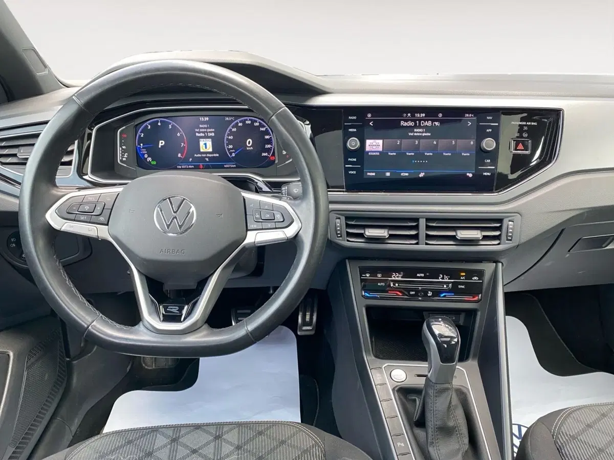 Volkswagen Taigo usata a Bologna (10)
