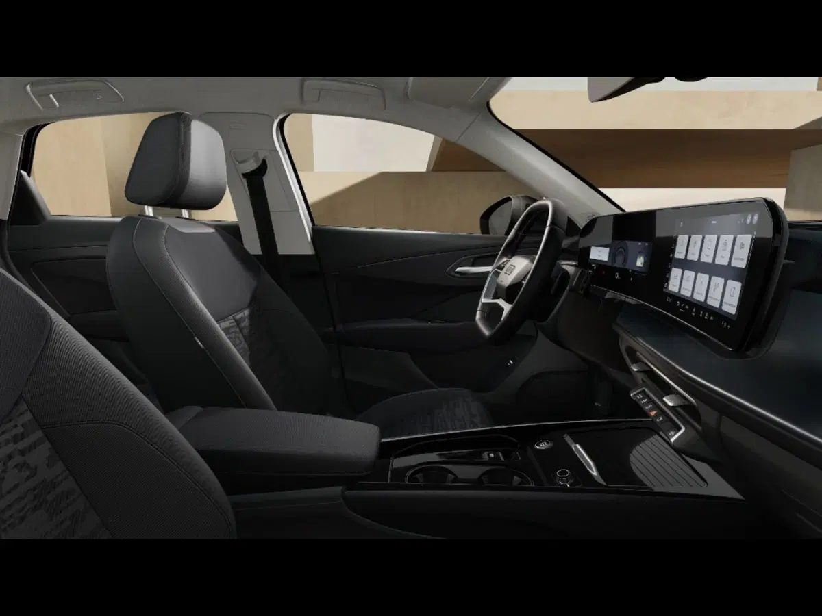 Audi Q3 Sportback nuova a Firenze (9)