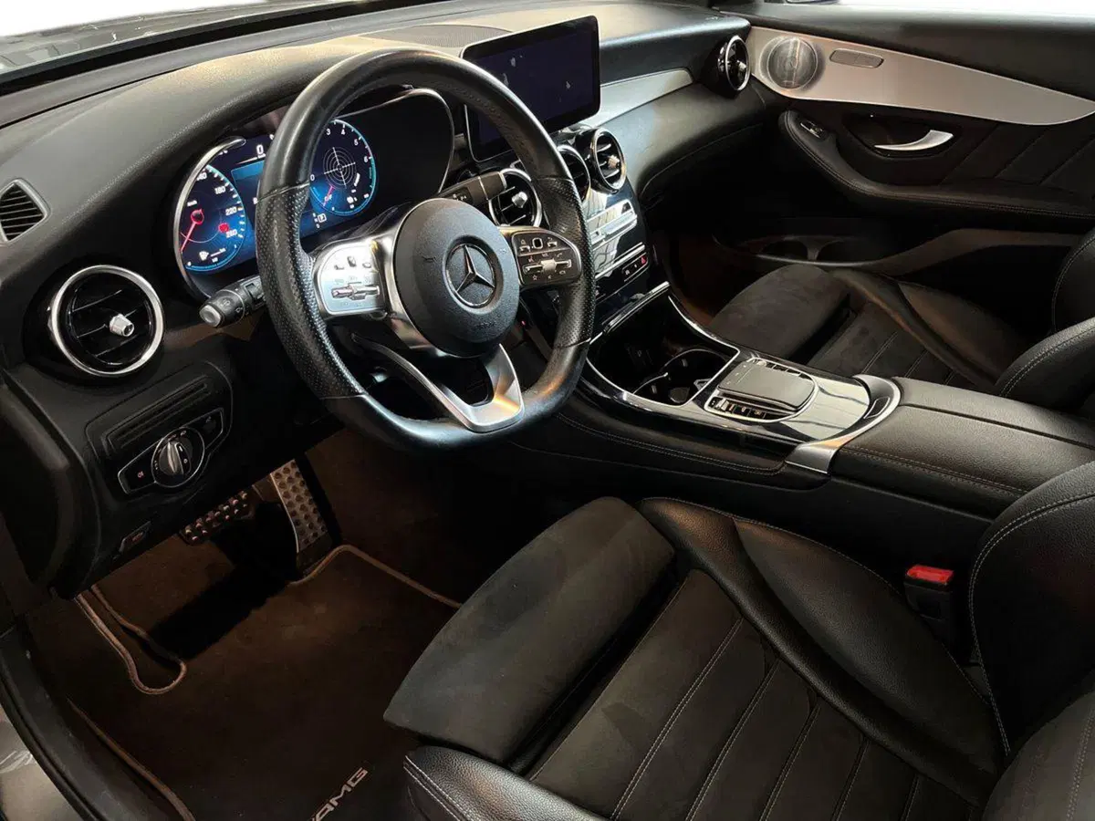 Mercedes-Benz GLC Coupé usata a Bari (10)