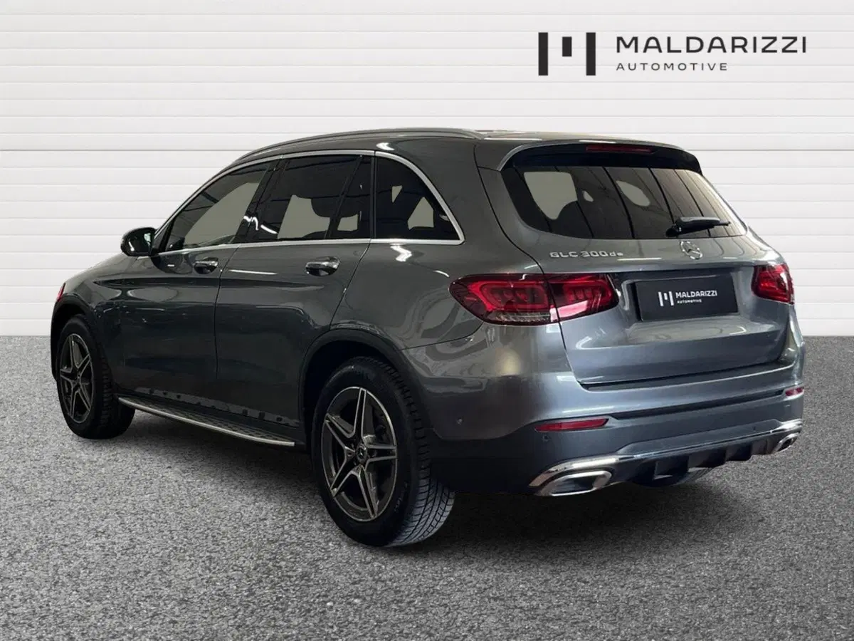 Mercedes-Benz GLC Coupé usata a Bari (4)