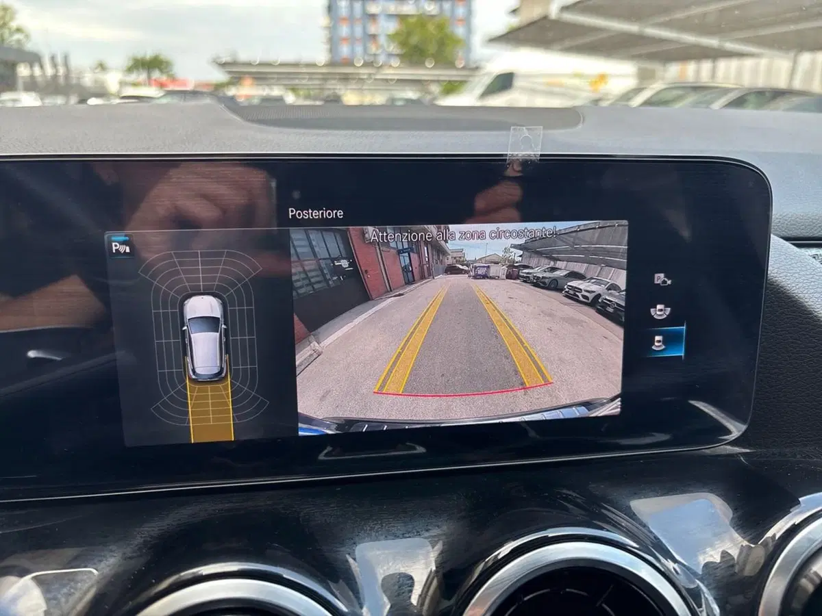 Mercedes-Benz GLA SUV usata a Pescara (10)