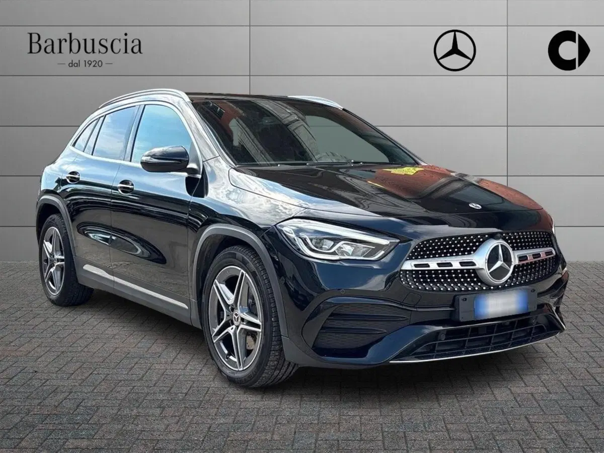 Mercedes-Benz GLA SUV usata a Pescara (2)
