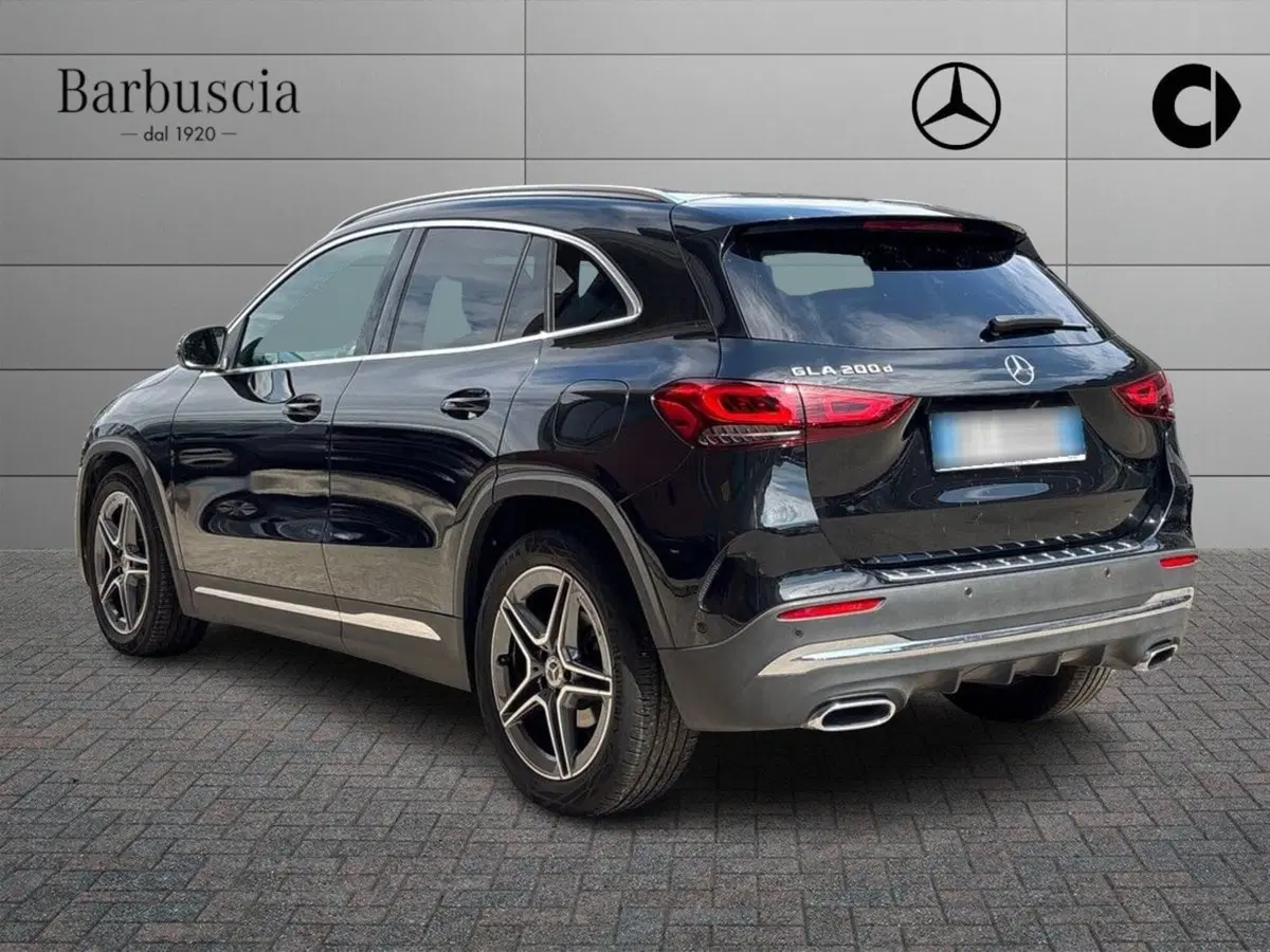 Mercedes-Benz GLA SUV usata a Pescara (4)