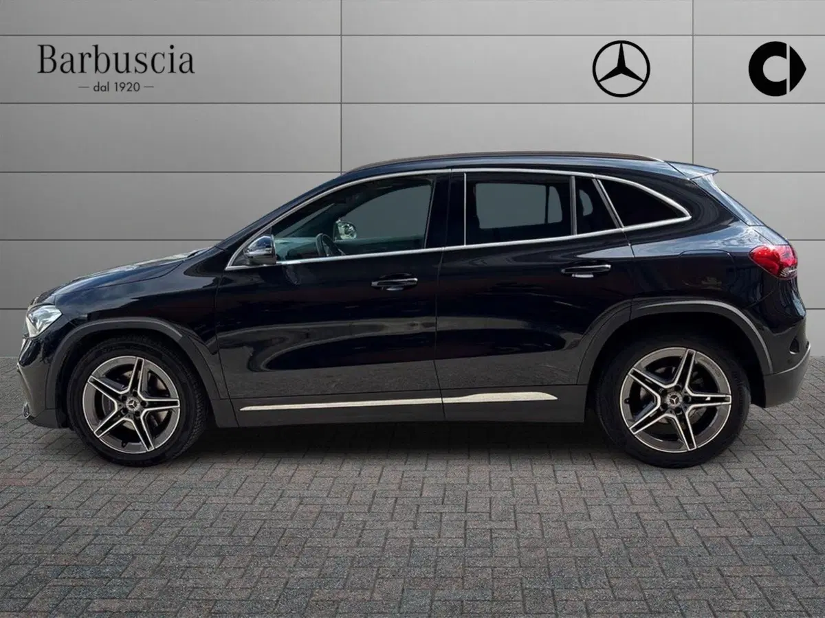 Mercedes-Benz GLA SUV usata a Pescara (5)