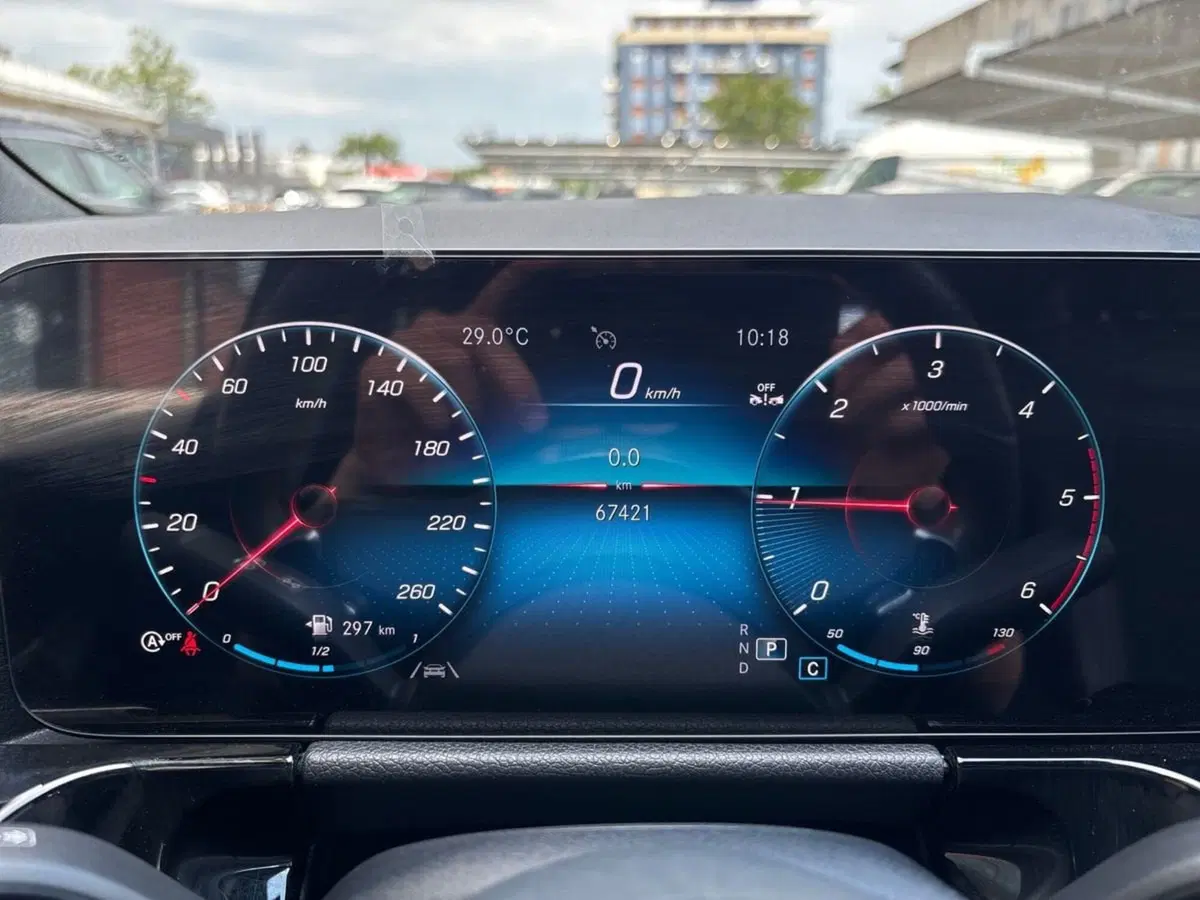 Mercedes-Benz GLA SUV usata a Pescara (9)
