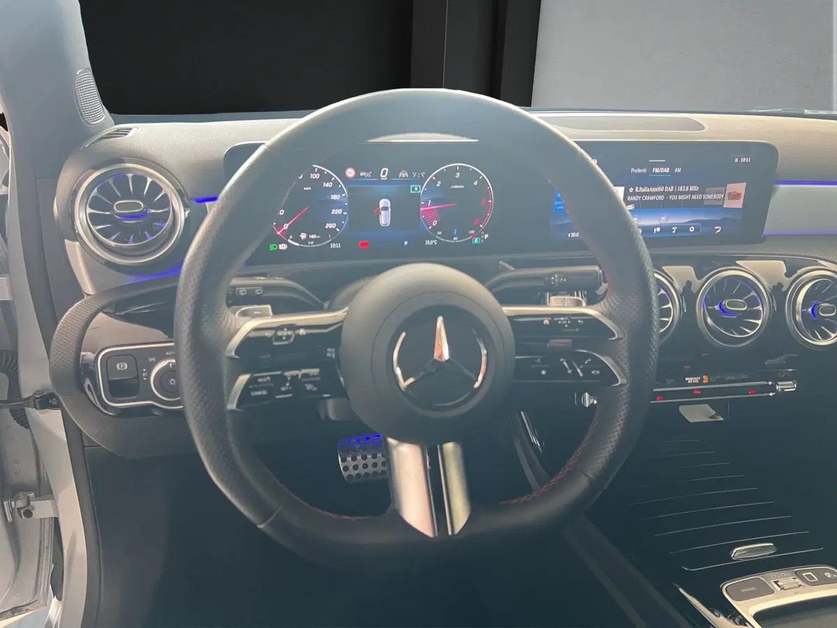 Mercedes-Benz Classe A usata a Cosenza (10)