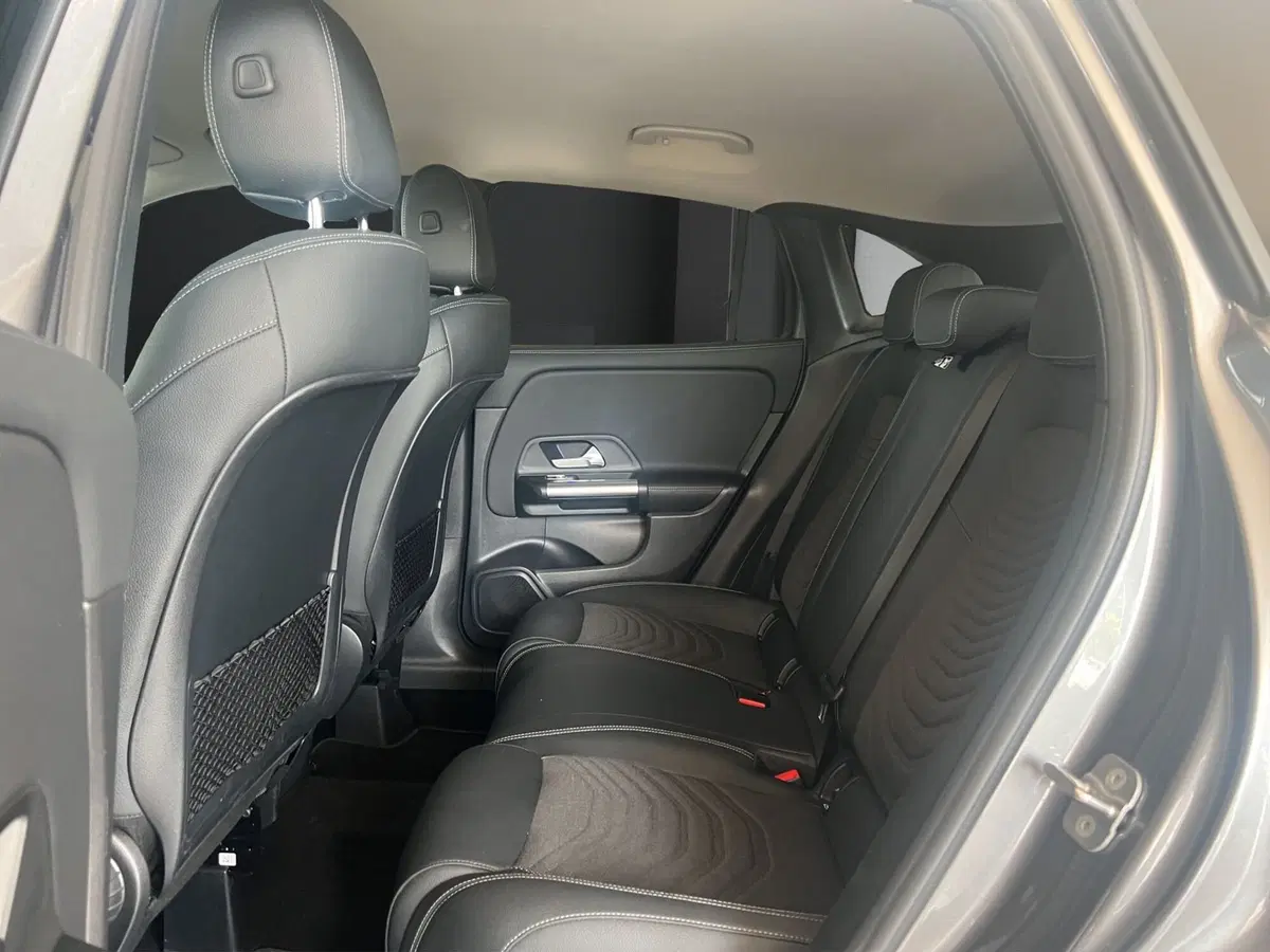 Mercedes-Benz GLA SUV usata a Cosenza (13)