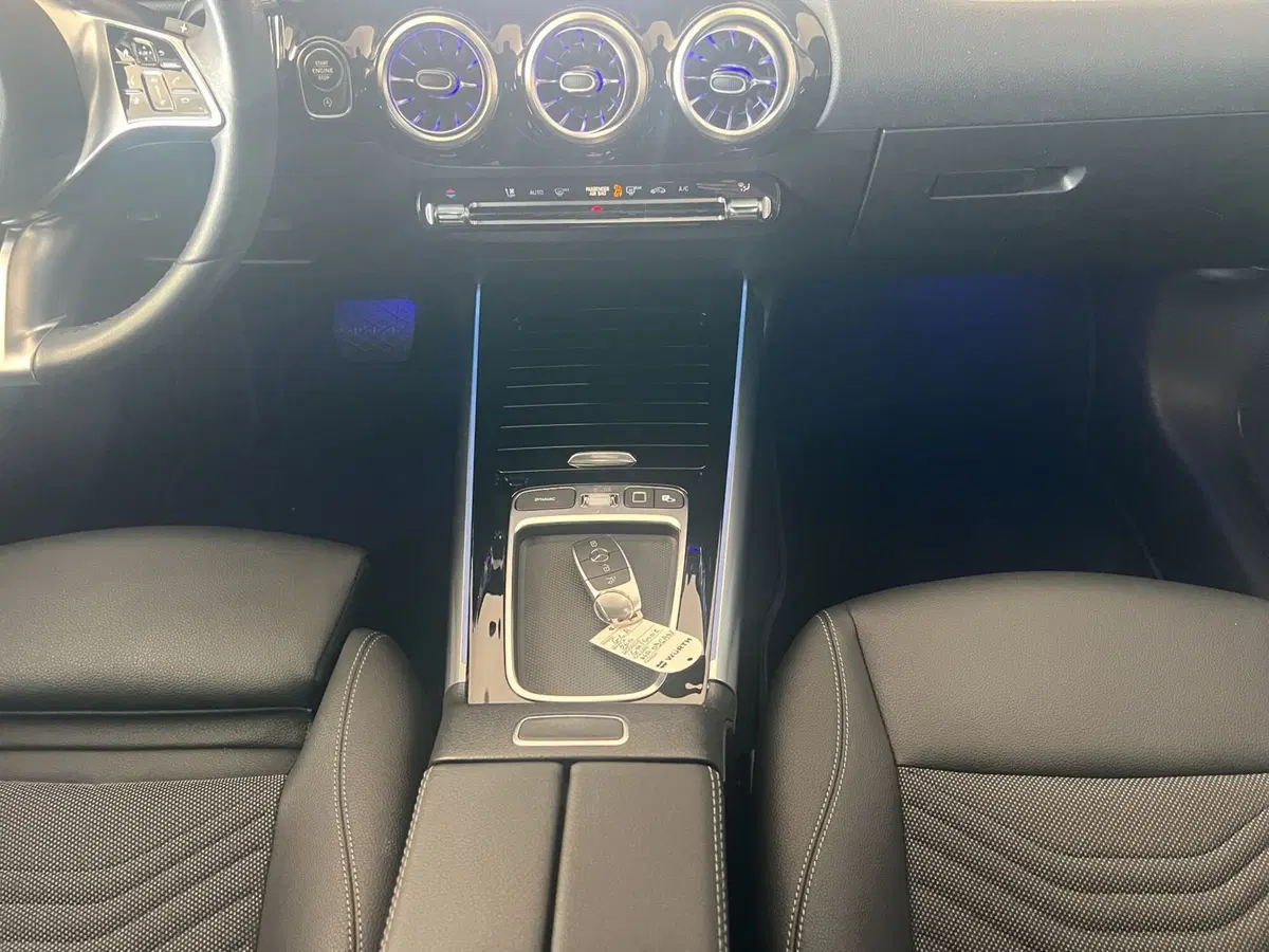 Mercedes-Benz GLA SUV usata a Cosenza (15)