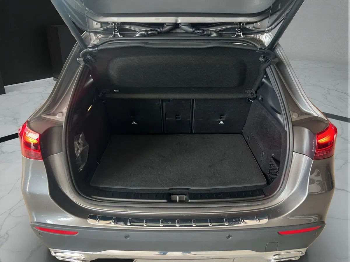 Mercedes-Benz GLA SUV usata a Cosenza (20)