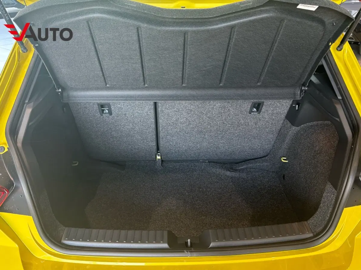 SEAT Ibiza nuova a Vercelli (10)