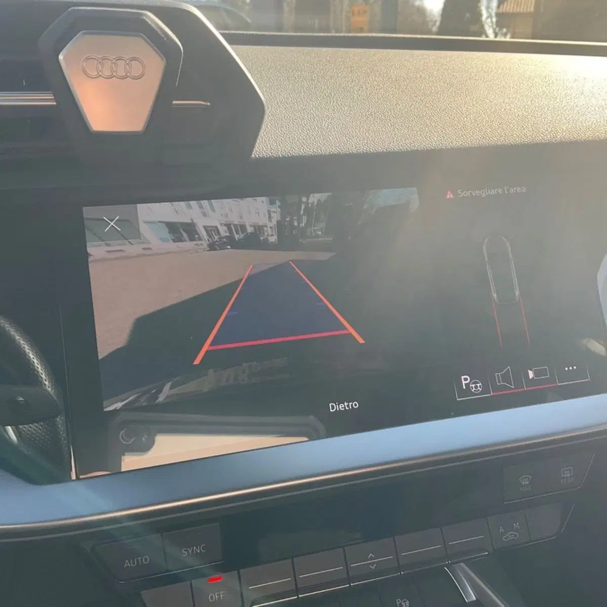 Audi RS 3 Sportback usata a Como (11)