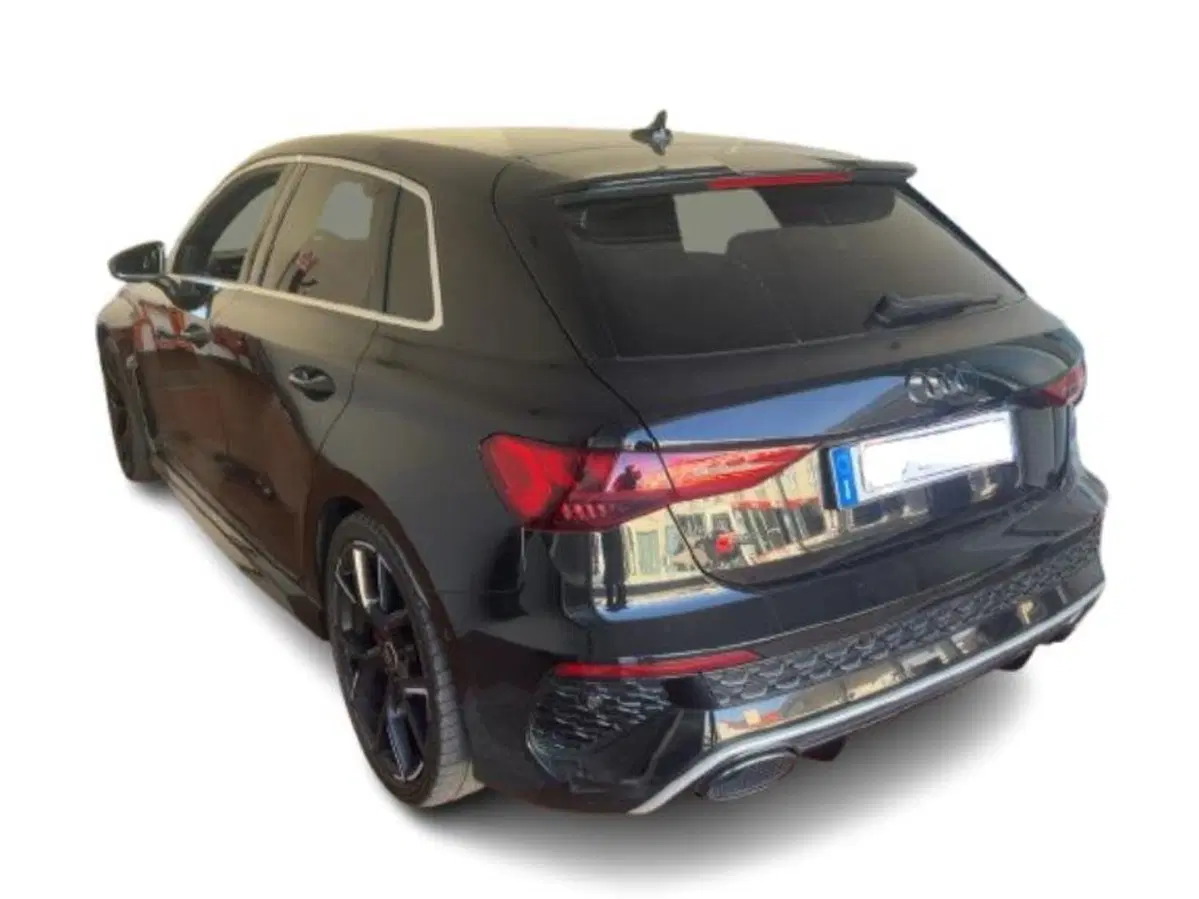 Audi RS 3 Sportback usata a Como (4)