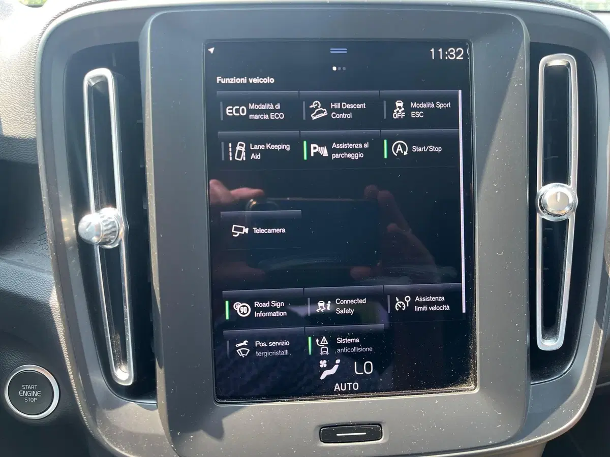 Volvo XC40 usata a Como (13)