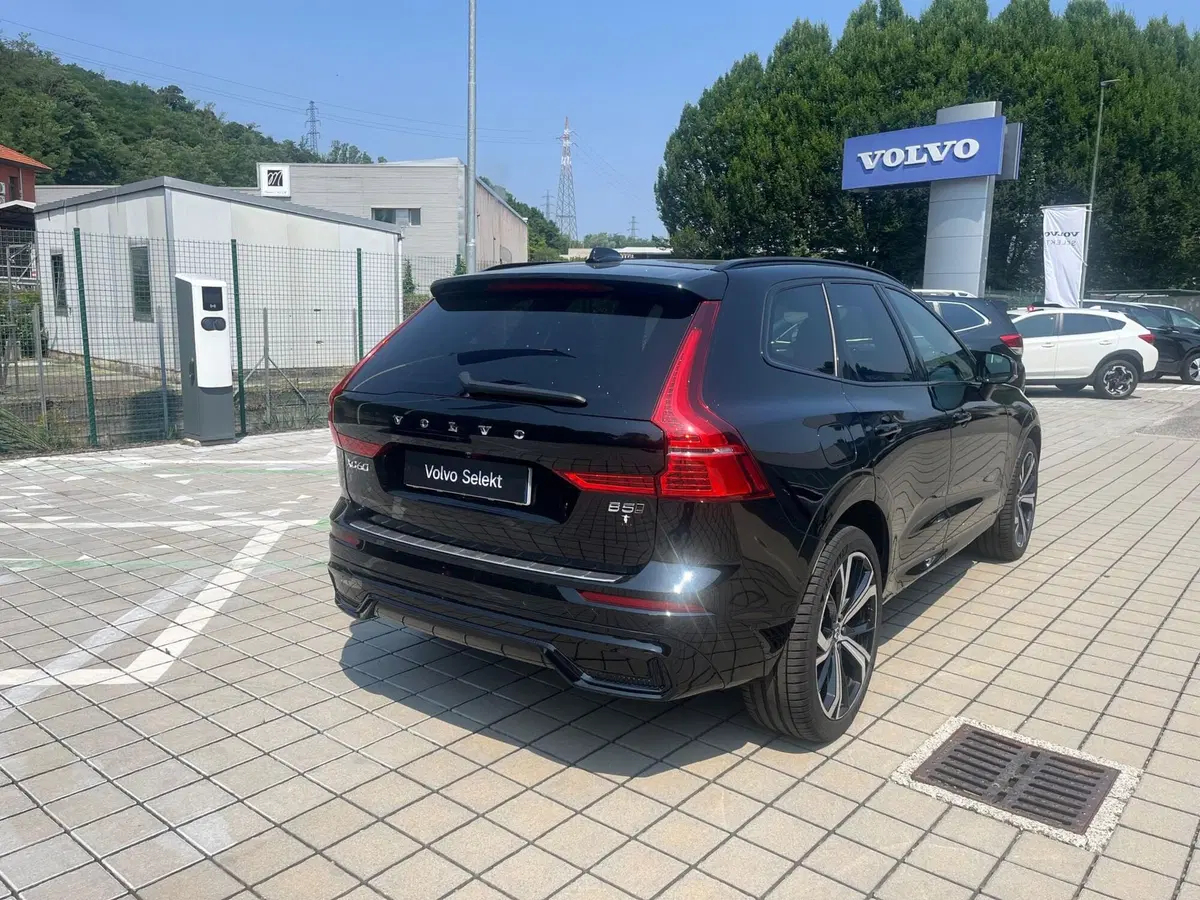 Volvo XC60 usata a Como (5)