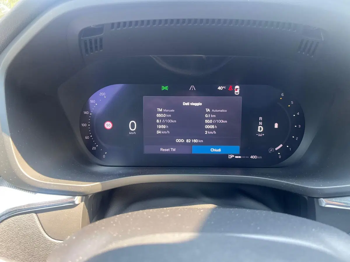 Volvo XC60 usata a Como (8)