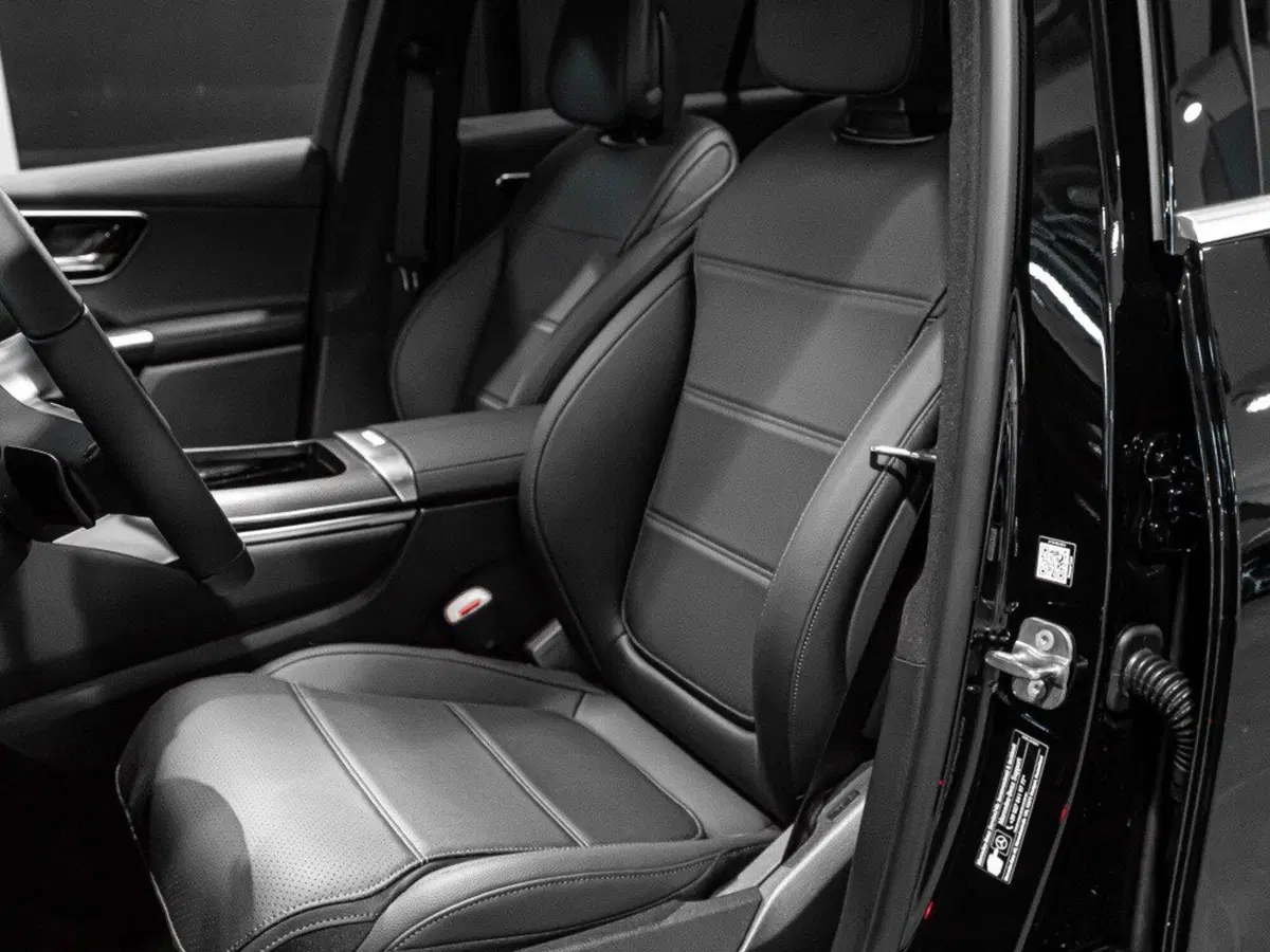 Mercedes-Benz GLC SUV nuova a Ancona (11)