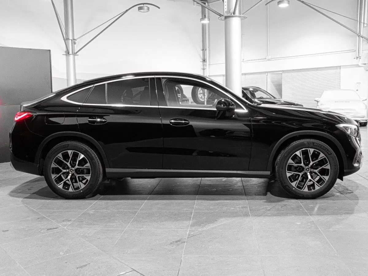 Mercedes-Benz GLC SUV nuova a Ancona (4)