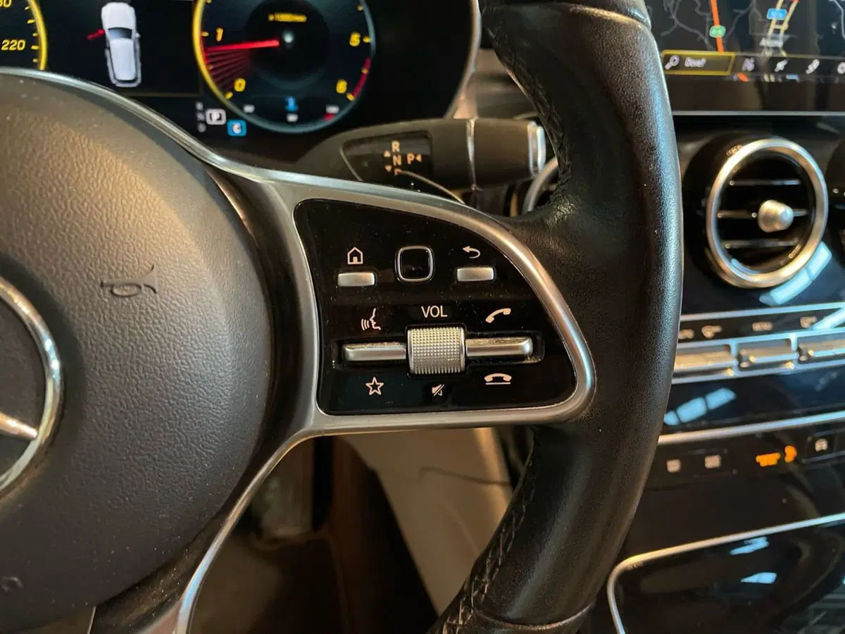 Mercedes-Benz GLC SUV usata a Ancona (19)