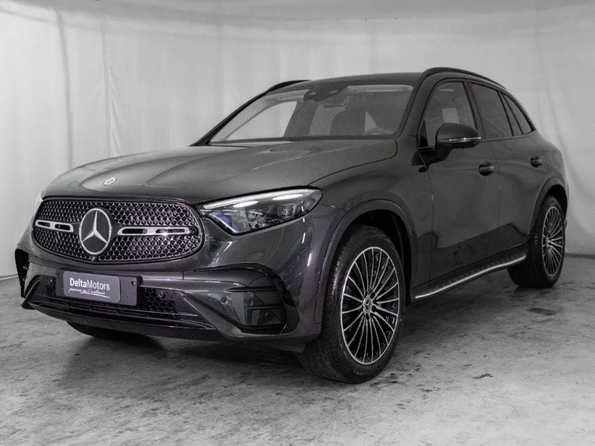 Mercedes-Benz GLC SUV nuova a Macerata