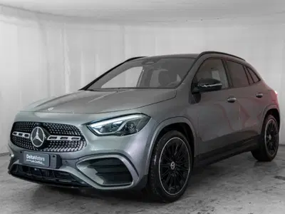 Mercedes-Benz GLA SUV 200 d Automatic Executive nuova a Montecosaro