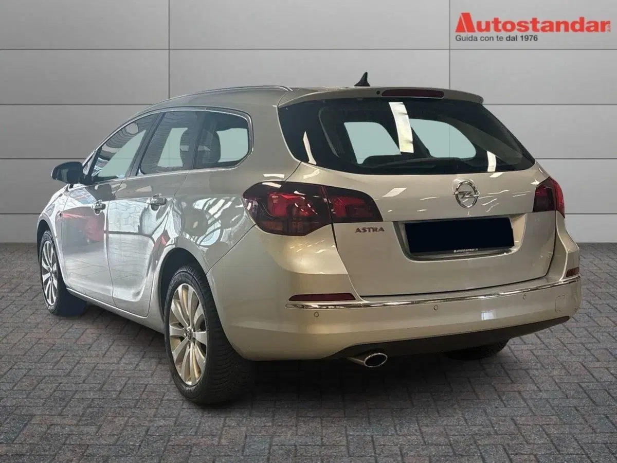 Opel Astra Station Wagon usata a Torino (4)
