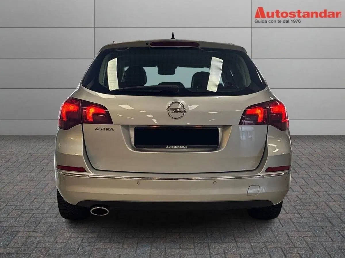 Opel Astra Station Wagon usata a Torino (5)