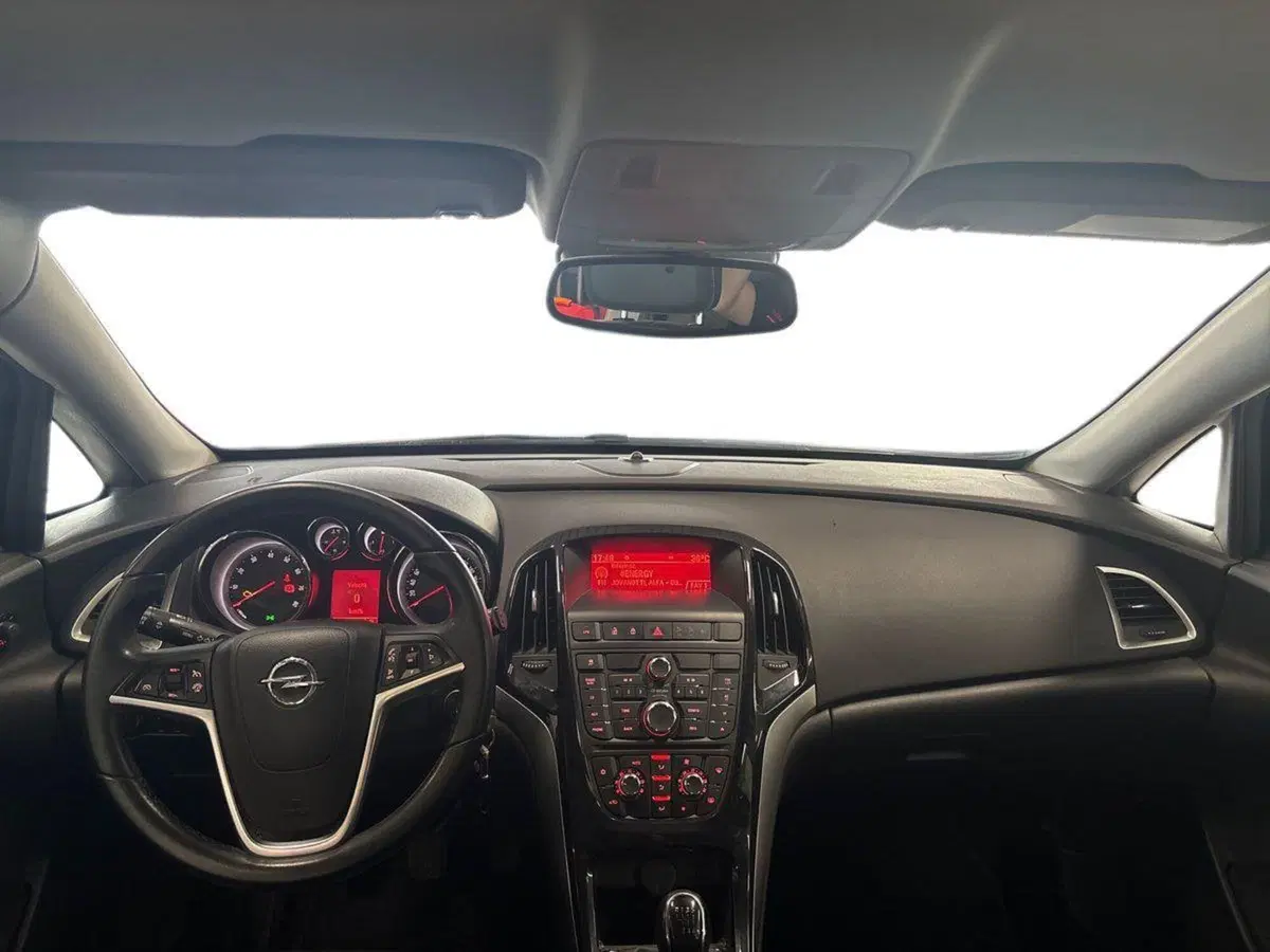 Opel Astra Station Wagon usata a Torino (9)