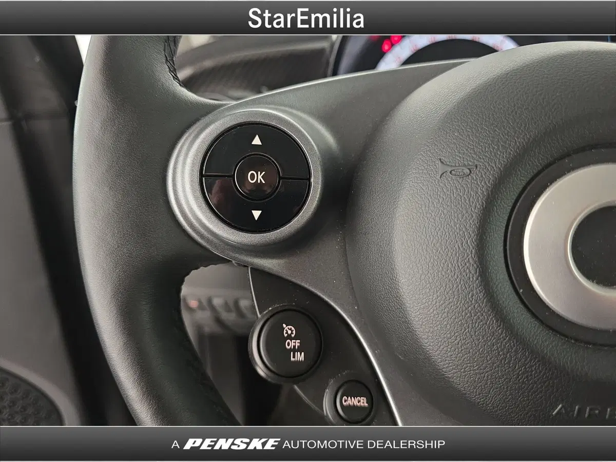 smart Fortwo Cabrio usata a Bologna (18)
