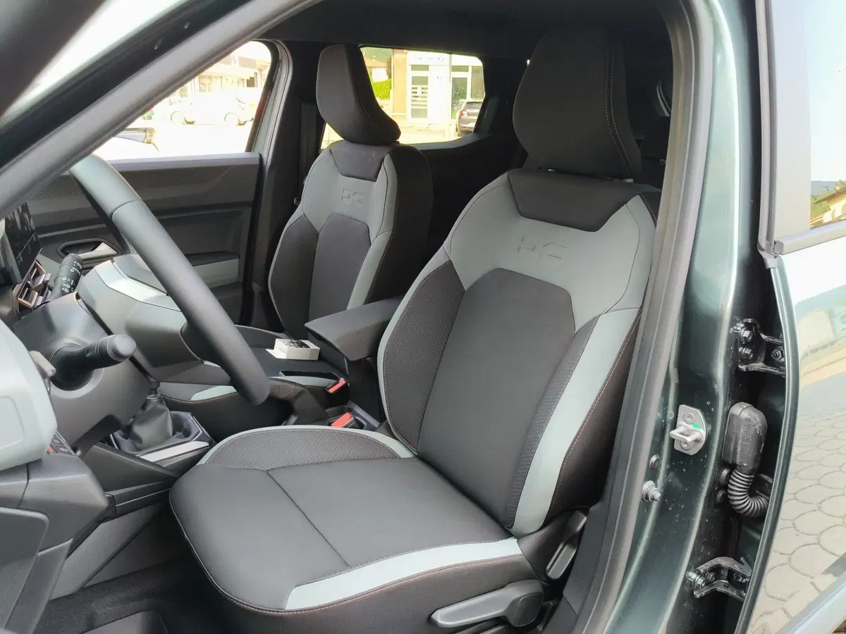 Dacia Duster nuova a Brescia (15)