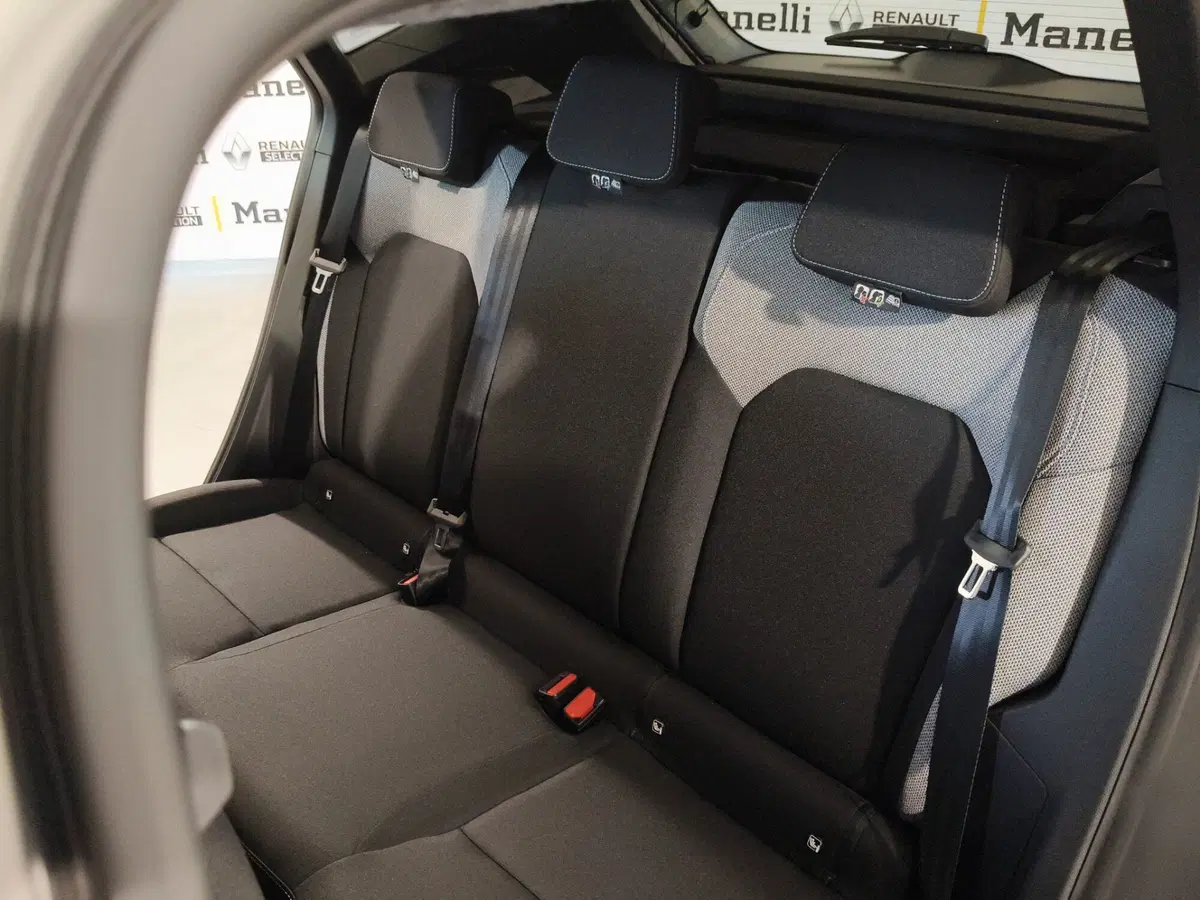 Dacia Duster nuova a Brescia (14)