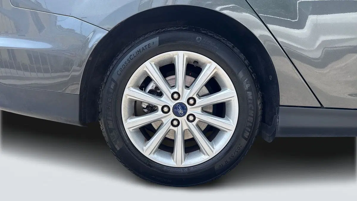 Ford Focus Station Wagon usata a Treviso (5)
