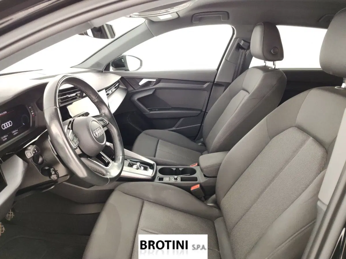 Audi A3 Sportback usata a Massa-Carrara (7)