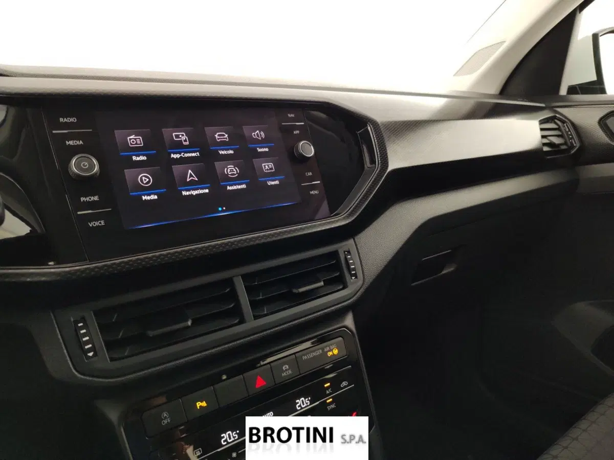 Volkswagen T-Cross usata a Massa-Carrara (12)