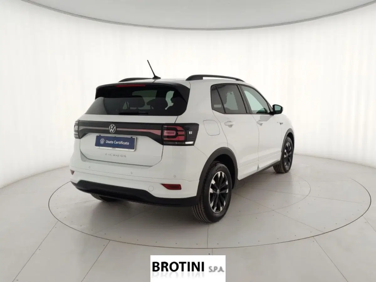 Volkswagen T-Cross usata a Massa-Carrara (3)